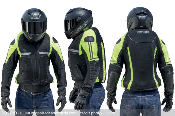 Le Helite Vented Hi-Vis déployé