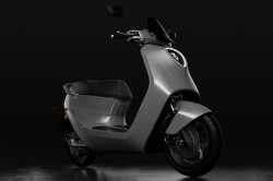 Scooter électrique Yadea C1S