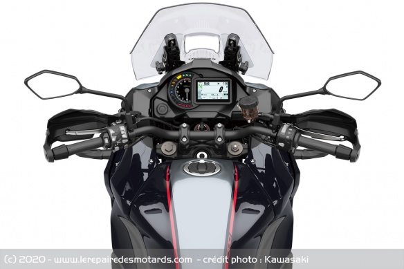 La Versys 1000 S se dote d'un nouvel écran TFT