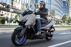 Scooters Yamaha XMAX 2021