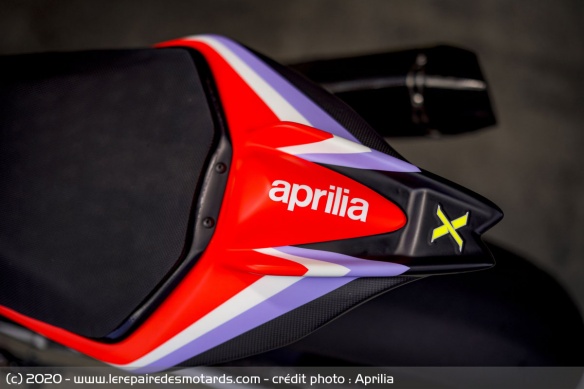 Roadster Aprilia Tuono V4 X