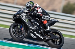 Rea au guidon de la nouvelle ZX-10RR à Jerez