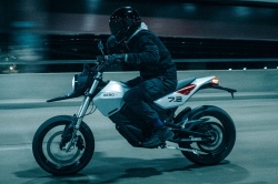 Moto électrique Zero FXE