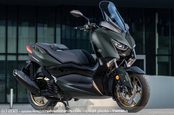 Yamaha XMAX 125 Tech MAX 2022