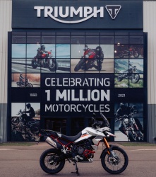 Un million de motos Triumph