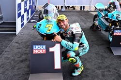 Moto3 : Foggia en pole