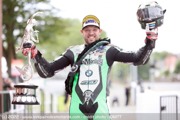 Peter Hickman, grand vainqueur de cette édition 2022 du Tourist Trophy