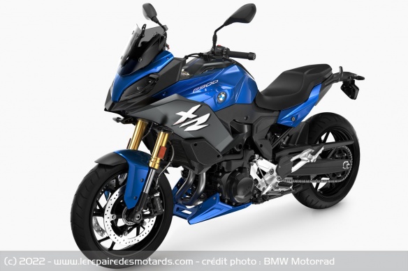 BMW F 900 XR