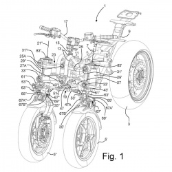 L'Aprilia à 3 roues refait surface