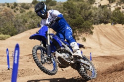 Motocross Yamaha YZ450F 2023