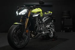 Roadster Triumph Street Triple 765 Moto2 Edition