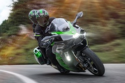 Sport GT Kawasaki Ninja H2 SX 2023