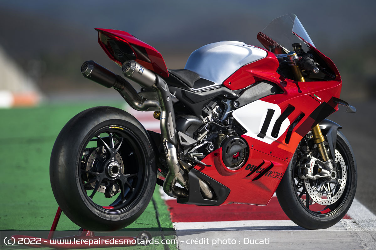 Essai Ducati Panigale V4 R