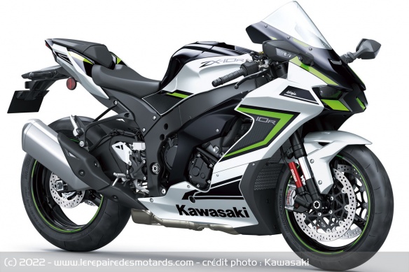 Sportive Kawasaki Ninja ZX-10R 2023