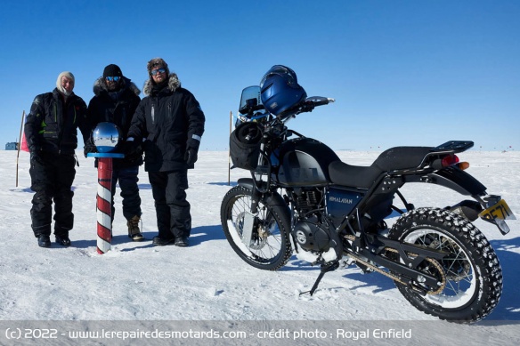 Santhosh, Dean et leurs Himalayan ont finalement atteint leur objectif