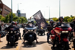 7.000 motos ont participé à la parade dans les rues de Budapest