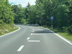 Le marquage du col du Mollendruz - Crédit photo : Canton du Valais