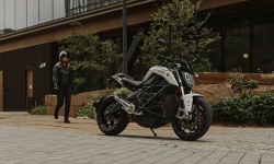 Zero Motorcycles passe à 5 ans de garantie