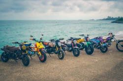 Honda customise ses mini-motos