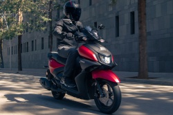 Scooter Yamaha RayZR