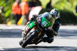 Michael Dunlop dans la légende du Tourist Trophy - Crédit photo : IOMTT