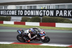 WSBK : Razgatlioglu en patron à Donington Park - Crédit photo : BMW Motorrad