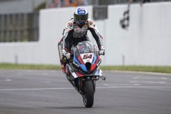 WSBK : Triplé de Razgatlioglu à Donington Park - Crédit photo : BMW Motorrad