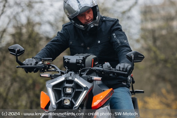 Rétroviseurs SW-Motech sur la KTM Duke