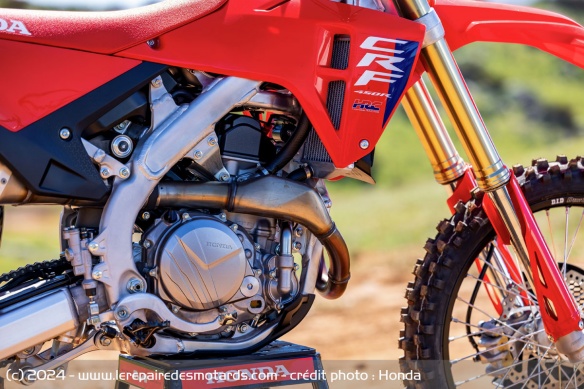 Le cadre de la CRF450R a été largement revu pour 2025