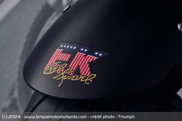 Cruiser Triumph Rocket 3 Evel Knievel