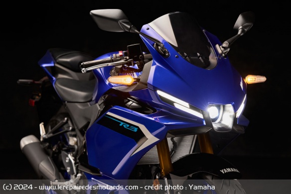 Les phares de la Yamaha R3 2025