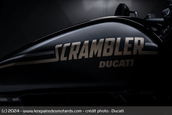 Moto Ducati Scrambler Full Throttle 2025