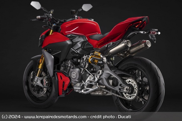 Roadster Ducati Streetfighter V2 2025