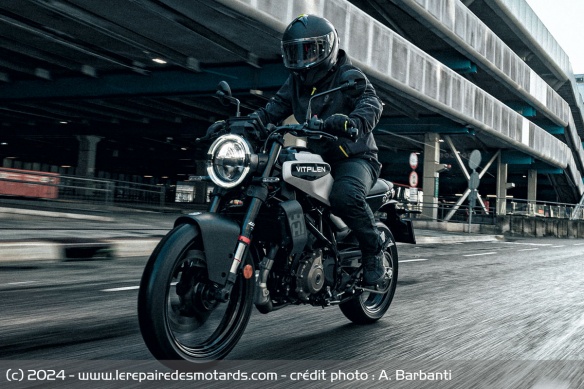 Roadster Husqvarna Vitpilen 125 2024