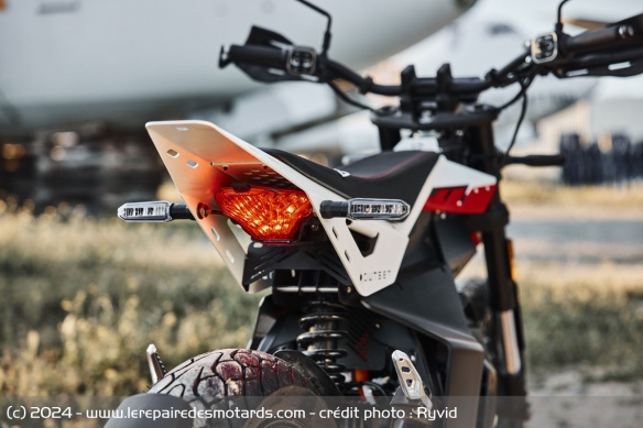 Scrambler électrique Ryvid Outset