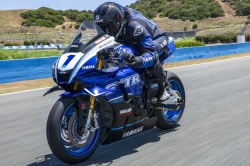 Sportive Yamaha R1 GYTR 25