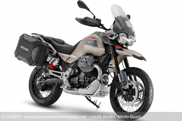 La Moto Guzzi V85 TT Travel