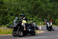 Roadtrip en maxiscooter Kymco dans le sud