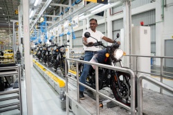 Royal Enfield inaugure une nouvelle usine d'assemblage