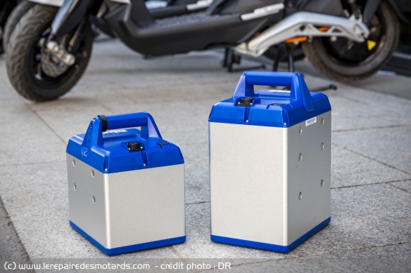 Les 2 tailles et capacités de batteries électriques pour le Piaggio 1