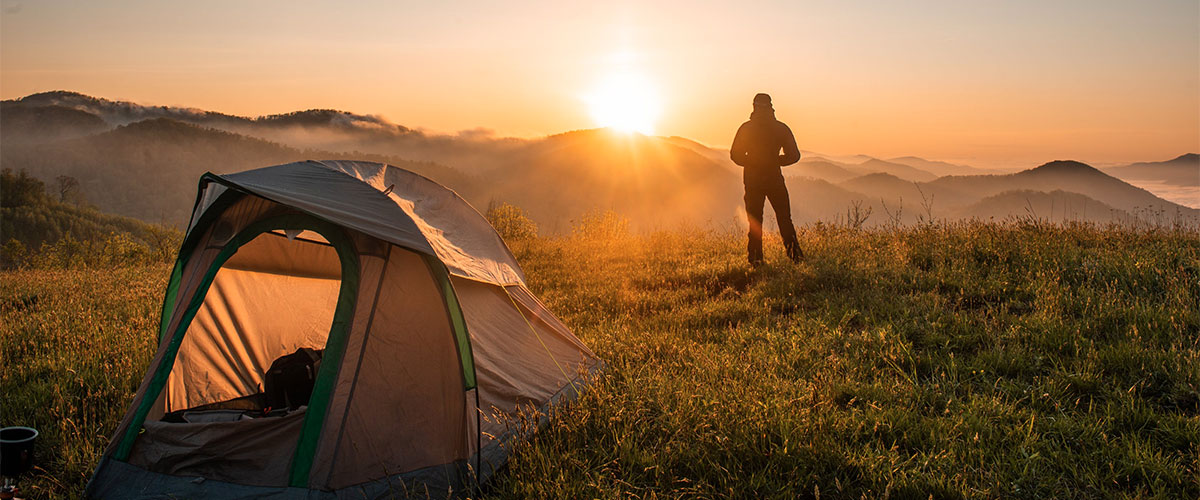 Quels sont les 5 accessoires indispensables pour partir en camping ?