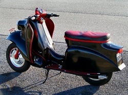 Velocette scooter Viceroy (photo : DR)