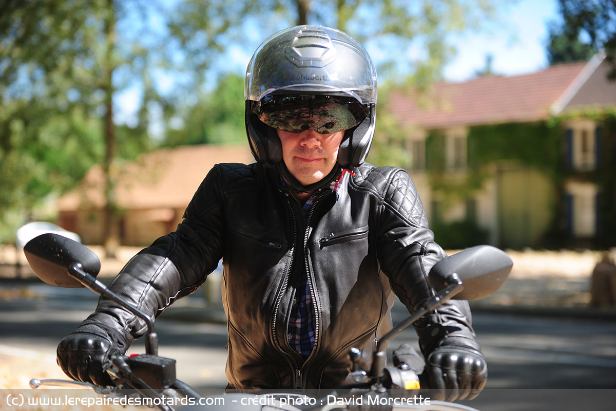 Comment choisir sa veste et son pantalon moto Touring ou Adventure
