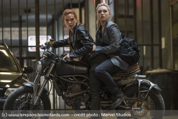 Natasha et Yelena sur la CCM Spitfire