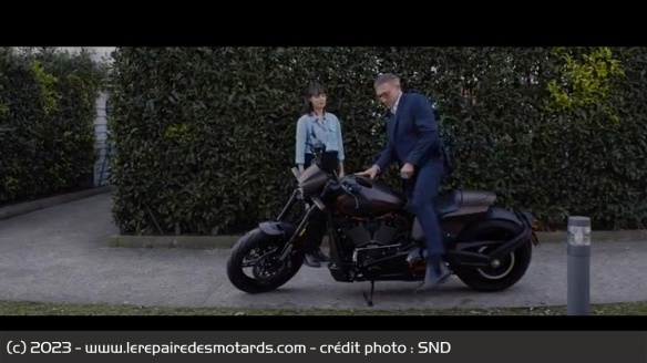 Léa, Marc et la Harley-Davidson FXDR 114