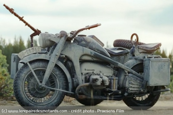 Le sidecar Zündapp KS 750 emprunté par Aatami