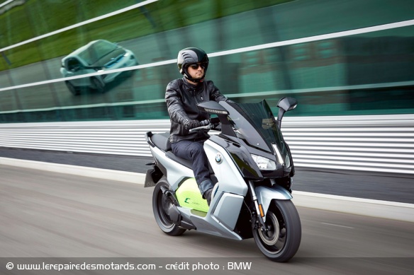 Le BMW C Evolution représentait près de 75% des ventes de 2 roues électriques en France en 2015