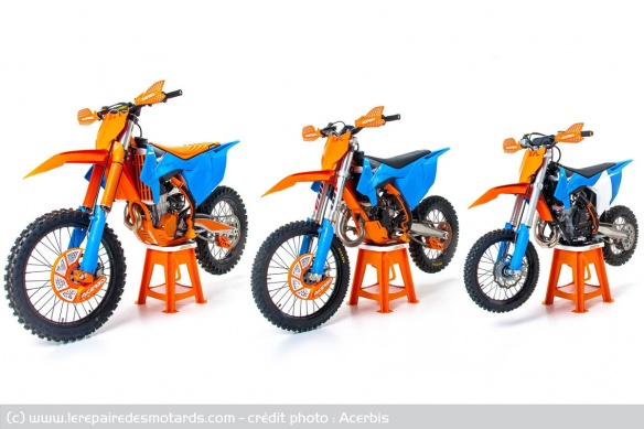 Acerbis a débuté avec la fabrication de pièces en plastiques pour les motos