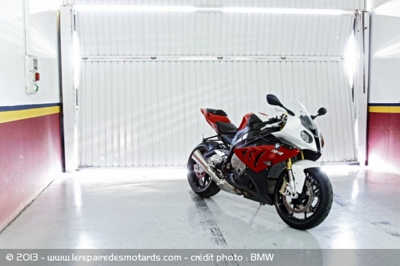 BMW S1000RR millésime 2012