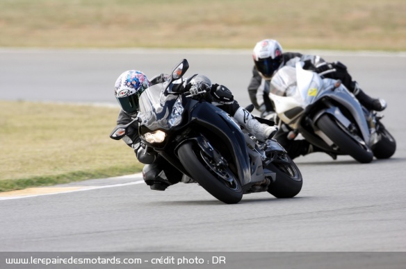 Génération : Honda CBR 1000 RR Fireblade, la 2008 contre la 2006